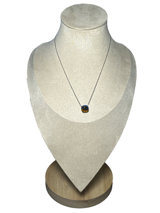 Collier Hanna