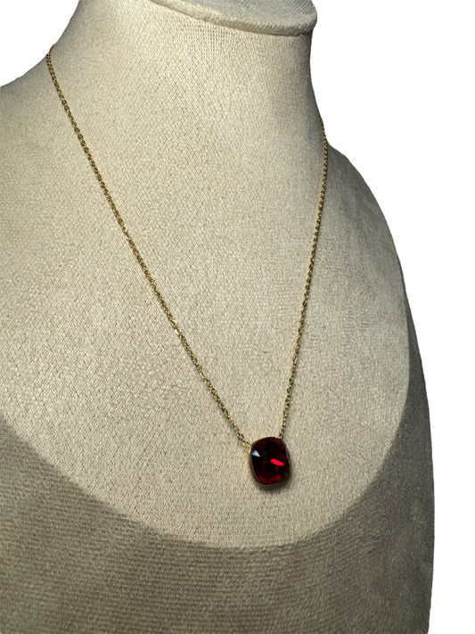Collier Hanna